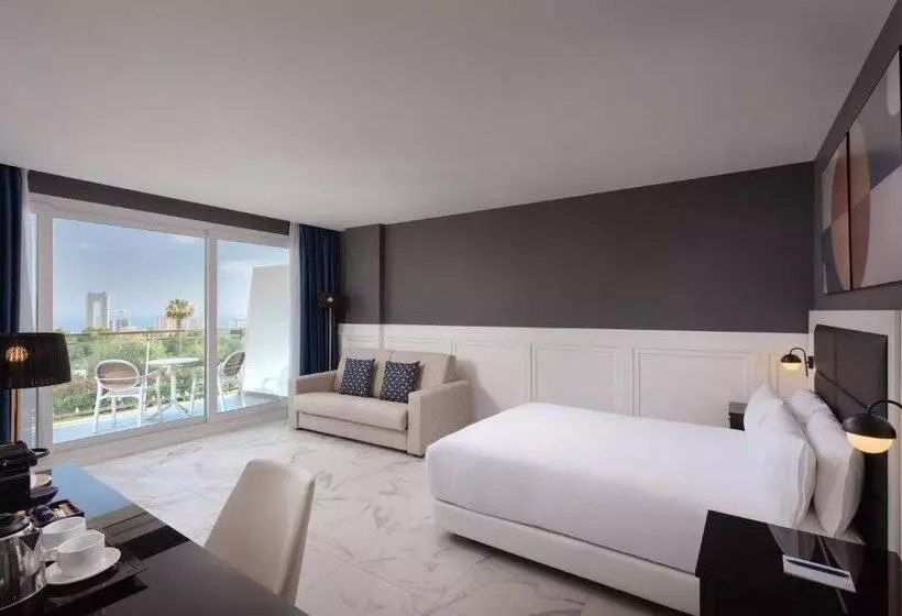 هتل Four Points by Sheraton Costa Blanca Resort