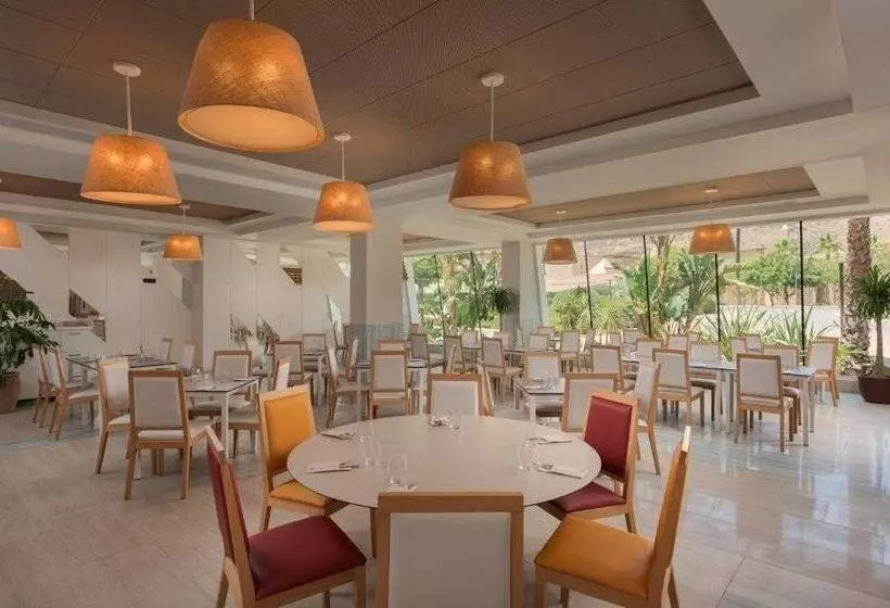 هتل Four Points by Sheraton Costa Blanca Resort