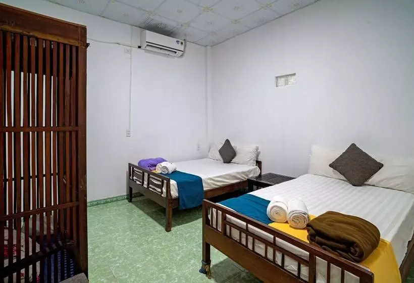 هتل Hoi An Viet House Homestay