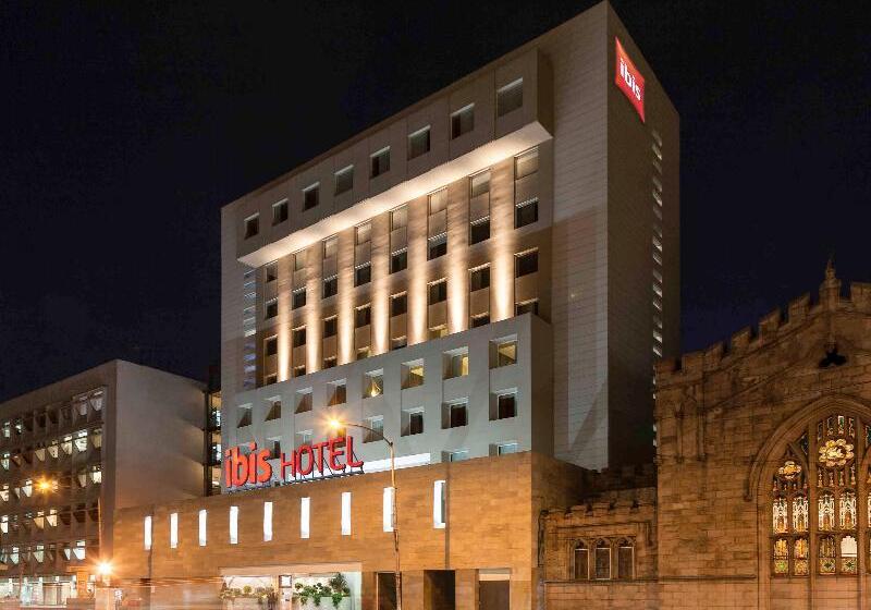 Отель Ibis Mexico Alameda