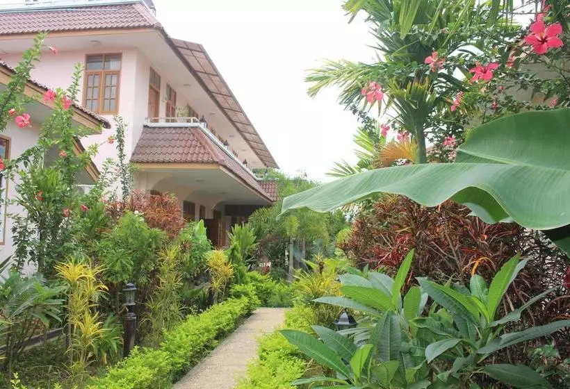 هتل Inle Lotus