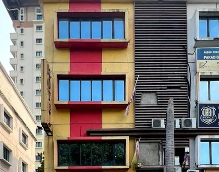 בית מלון כפרי Shah Alam Business