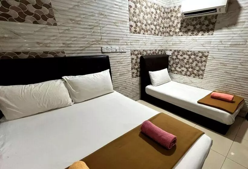 בית מלון כפרי Shah Alam Business