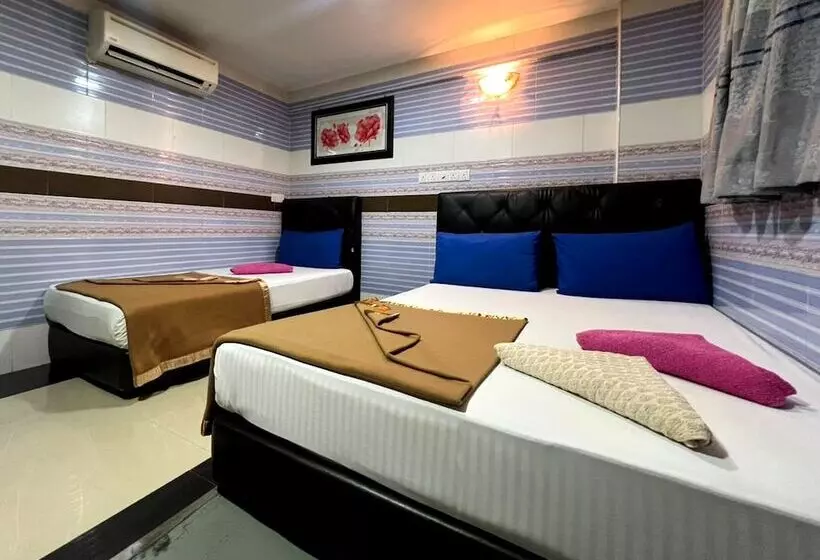 בית מלון כפרי Shah Alam Business