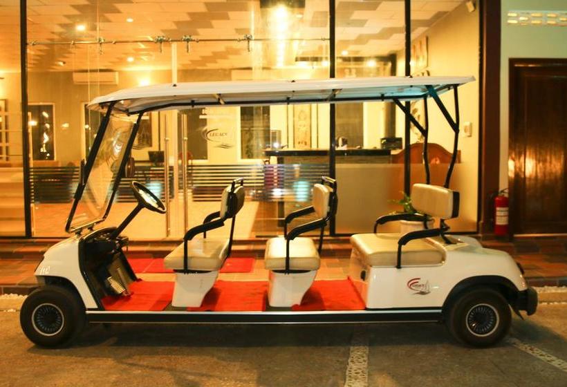 호텔 Twin Palms Resort