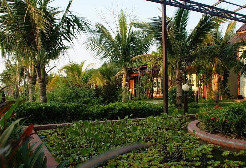 호텔 Twin Palms Resort