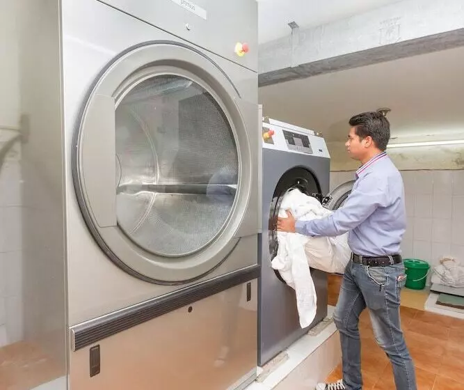 Retreat Serviced Apartments