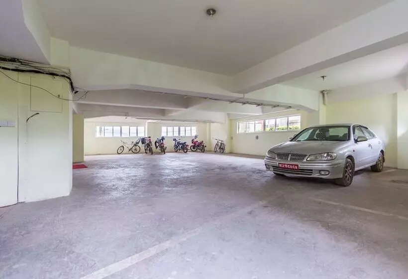 Retreat Serviced Apartments