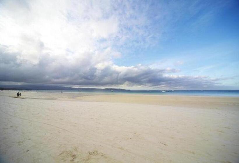 Shore Time Hotel Boracay
