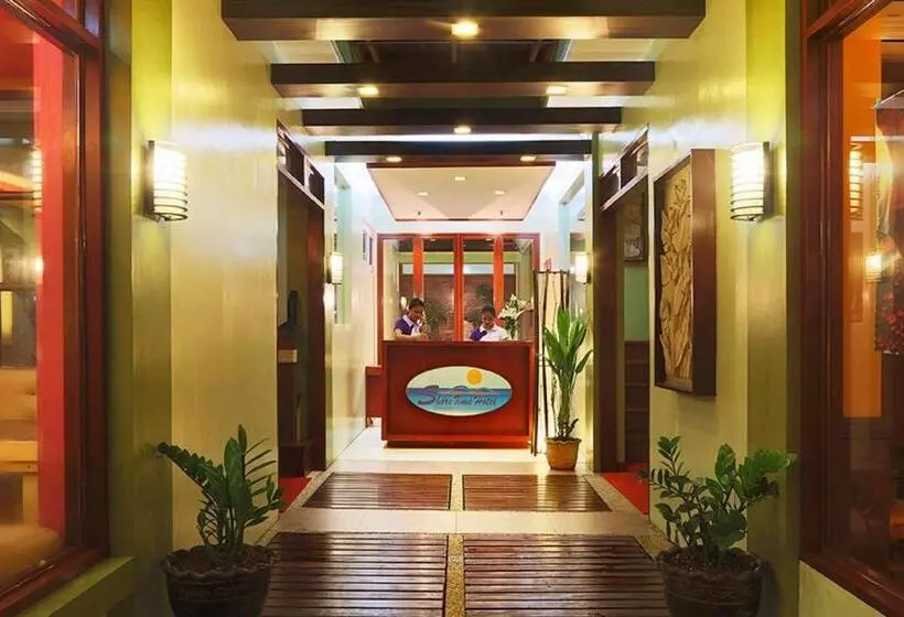 Shore Time Hotel Boracay