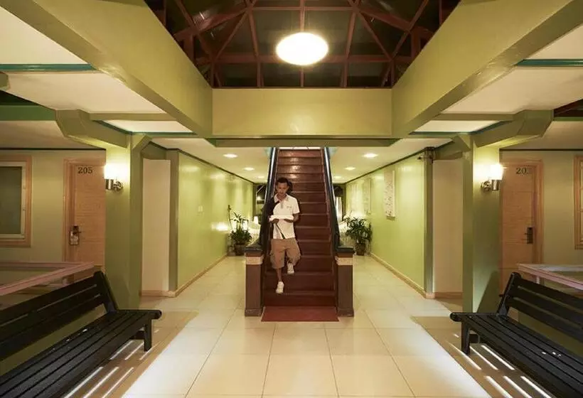 Shore Time Hotel Boracay