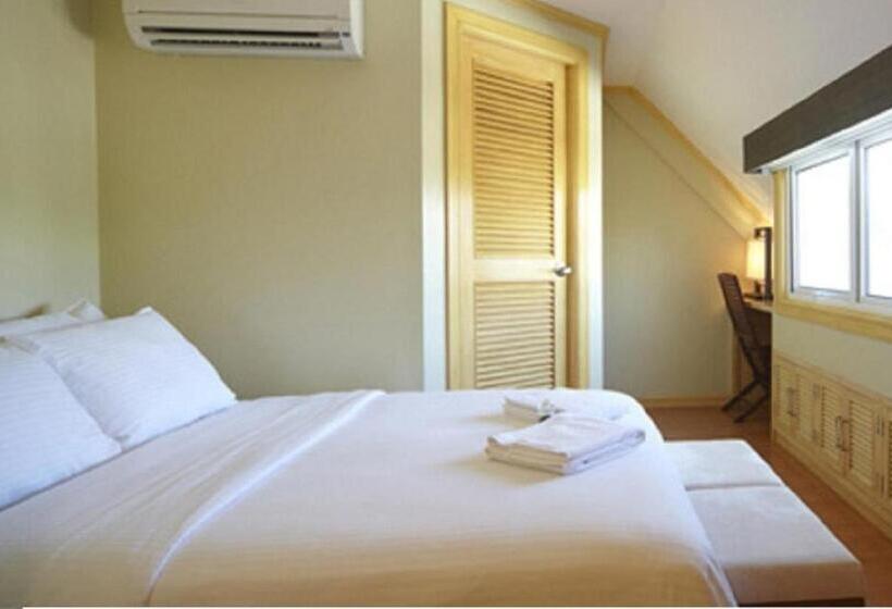 Shore Time Hotel Boracay