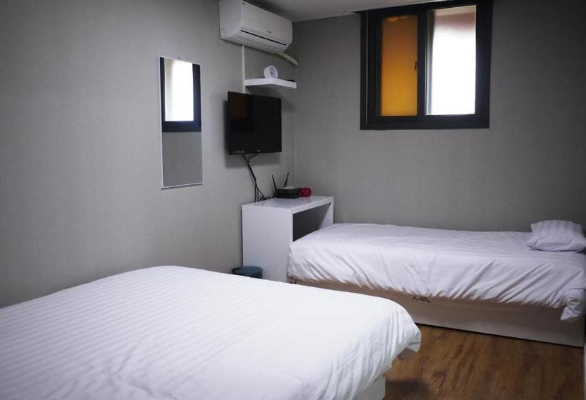 Star Hostel Insadong
