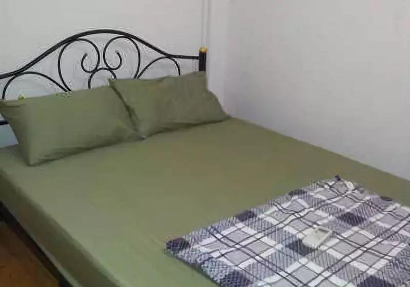 Общежитие The Living Place 3