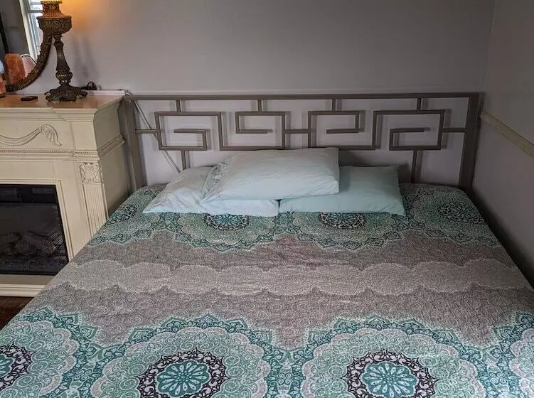 The Old Parsonage B&b