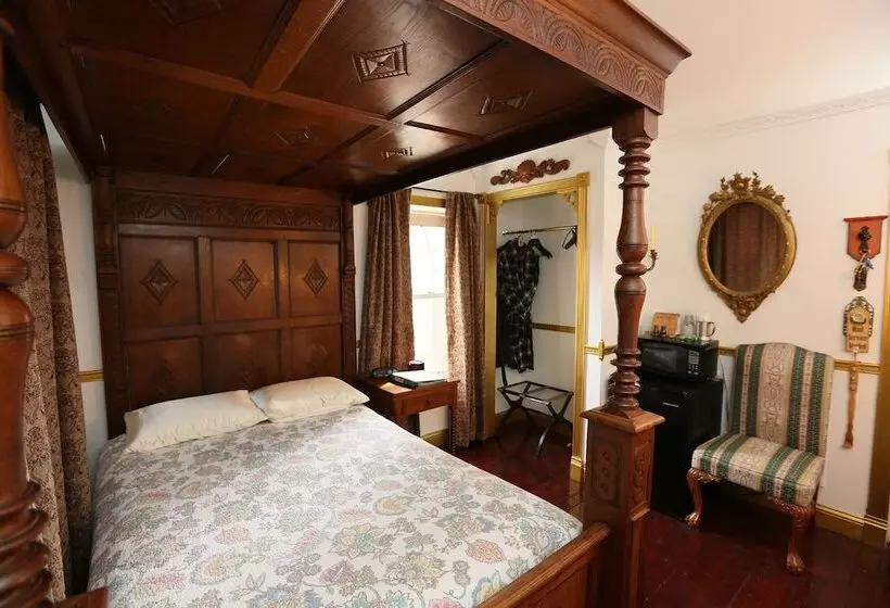 The Old Parsonage B&b