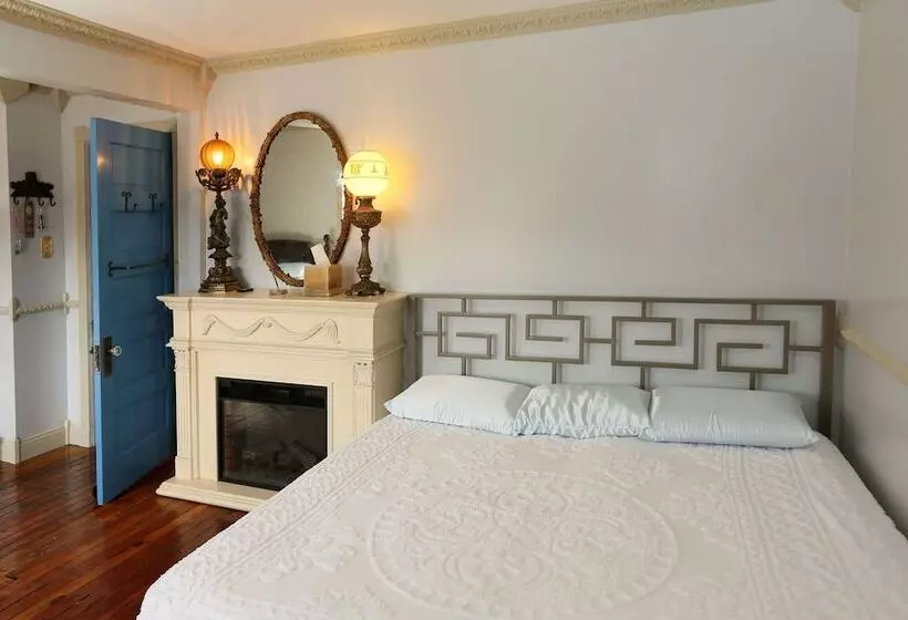 The Old Parsonage B&b