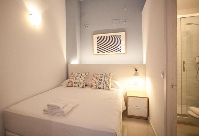 Apartment In Malasaña