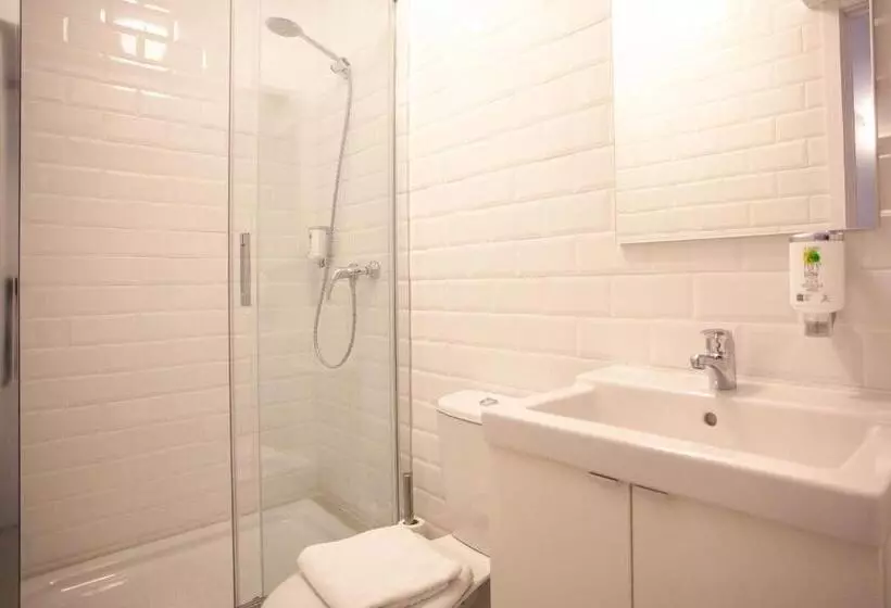 Apartment In Malasaña