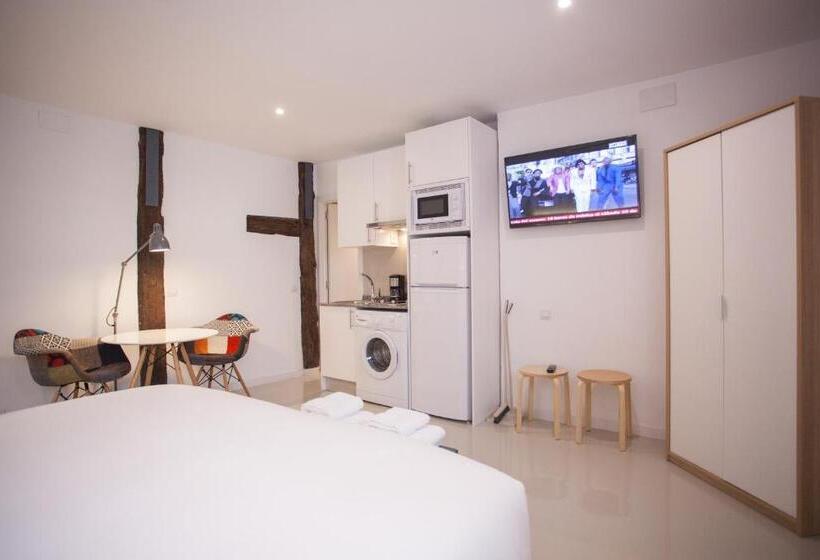 Apartment In Malasaña