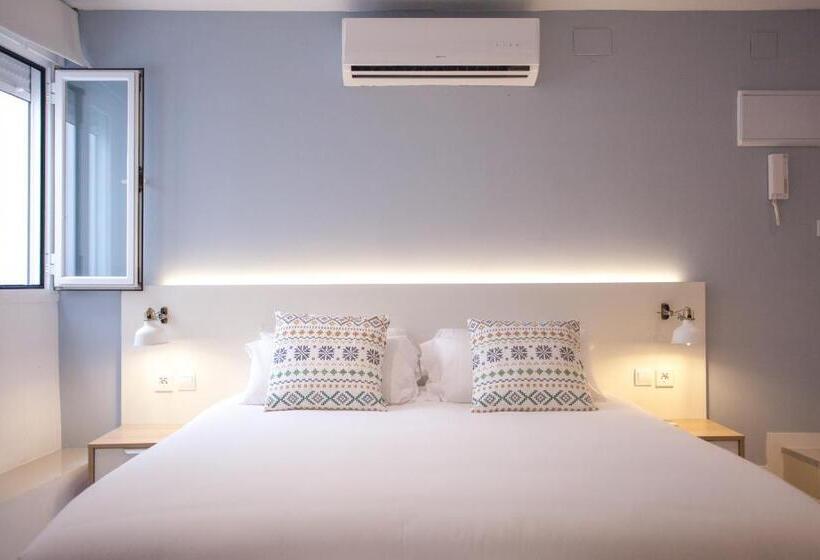 Apartment In Malasaña