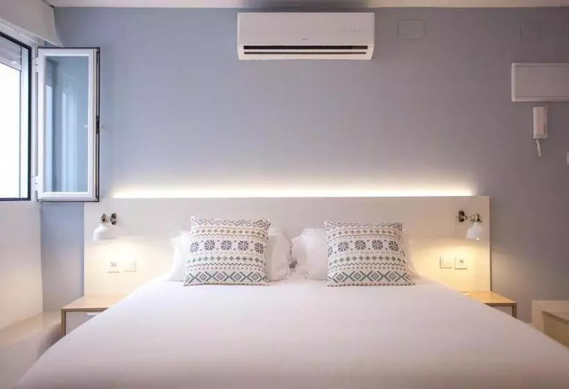 Apartment In Malasaña