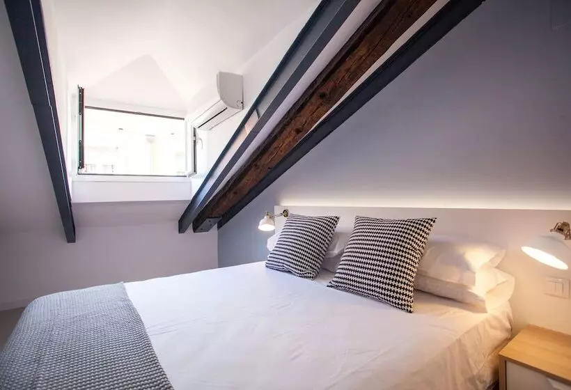 Apartment In Malasaña