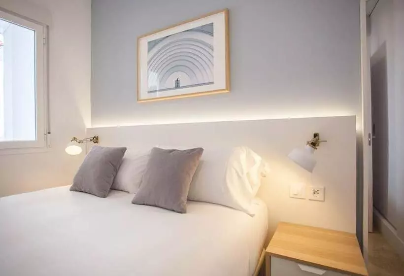 Apartment In Malasaña