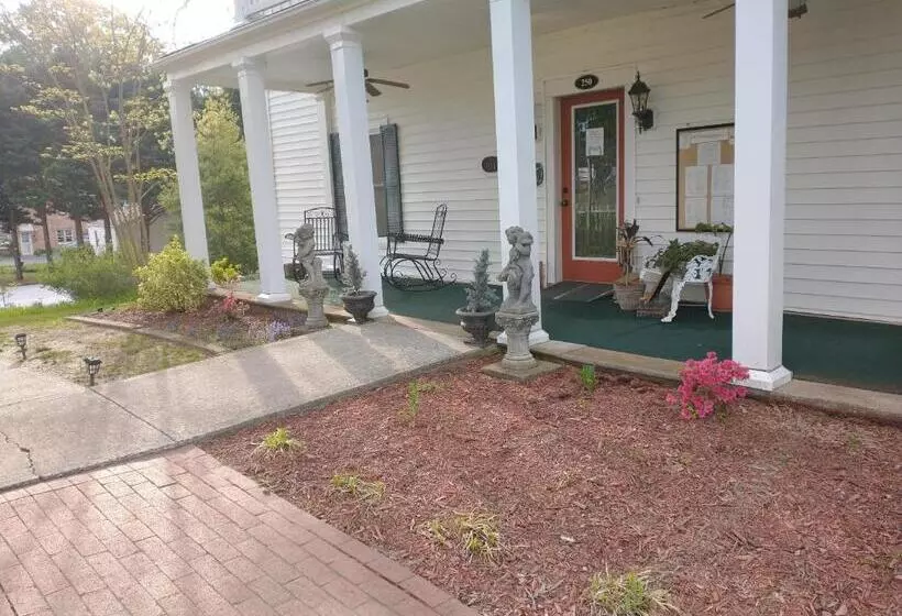 Aamiaismajoitus (B&B) The Babcock House