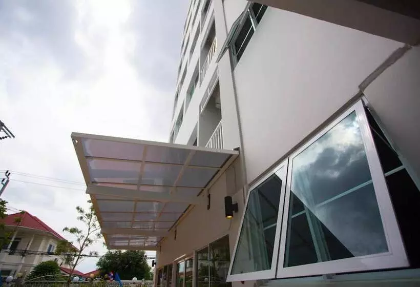 Des Res Hotel And Residence