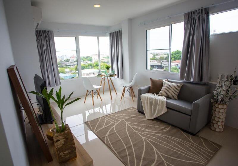 Des Res Hotel And Residence