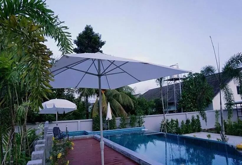 Hotelli Baanwaan Resort