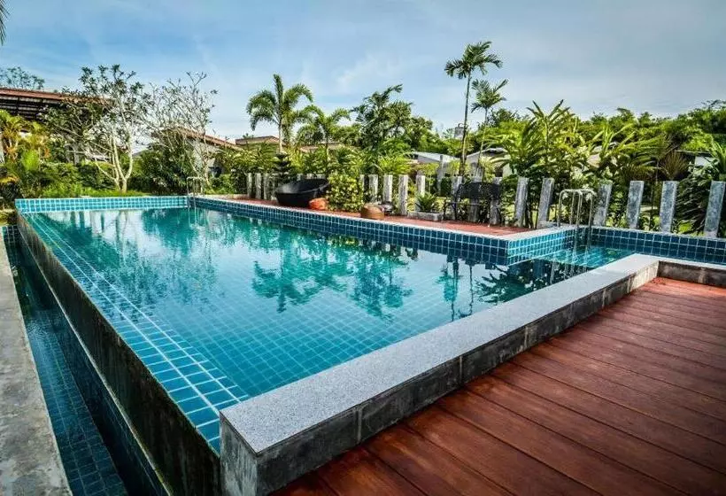 Hotelli Baanwaan Resort