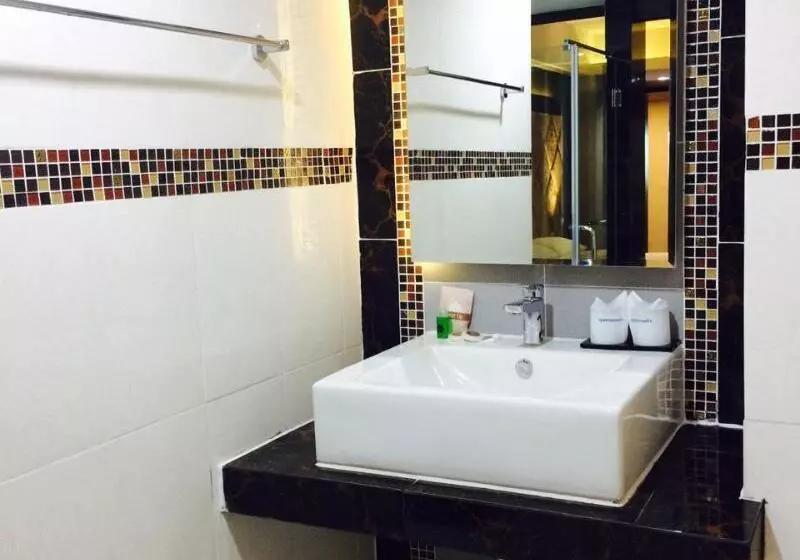 Grand Pink Hotel Hatyai