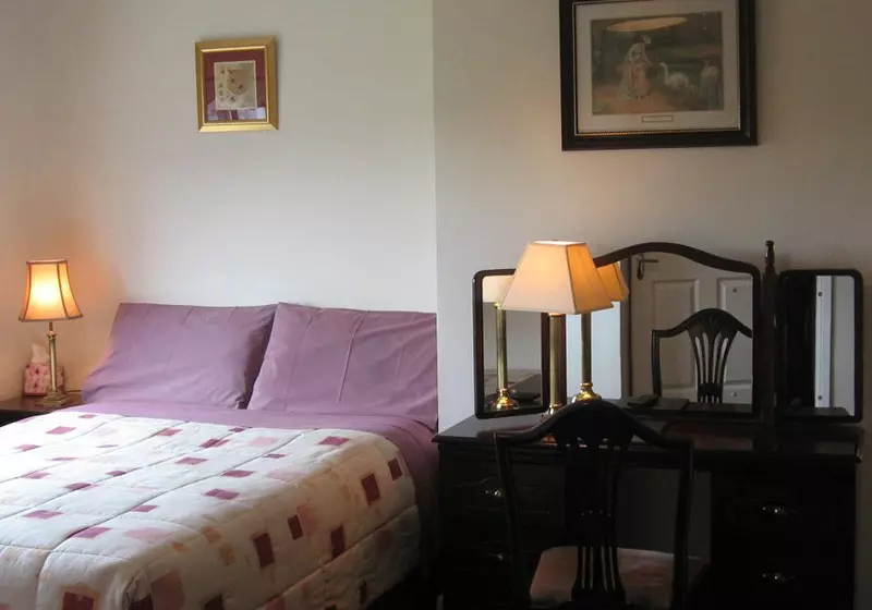 Hotelli Green Hill B&b