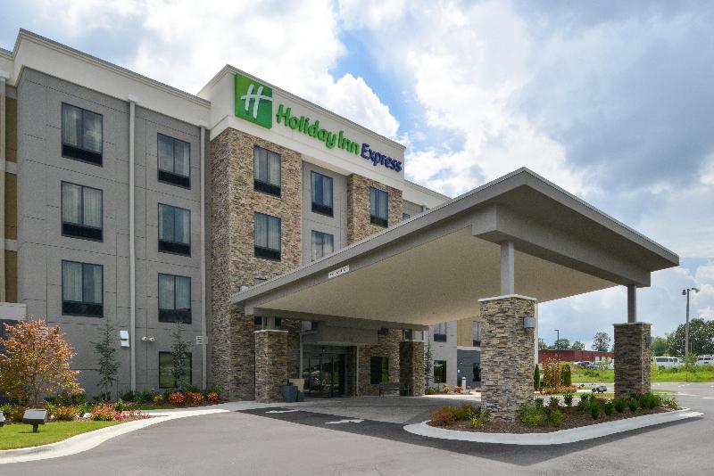 فندق Holiday Inn Express And Suites Bryant   Benton Area, An Ihg