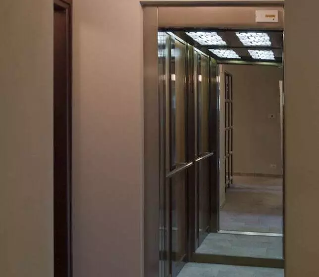 Hotelli Il Falco E La Volpe