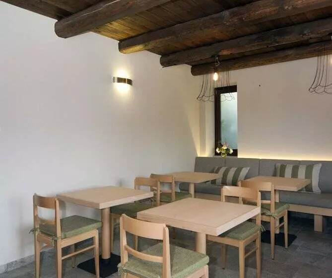 Hotelli Il Falco E La Volpe