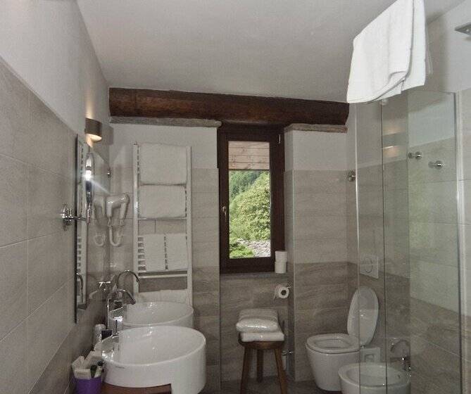 فندق Il Falco E La Volpe