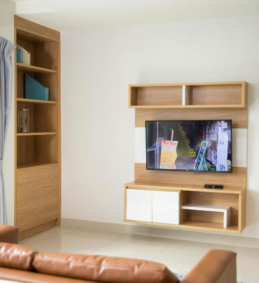 Jk Living Hotel And Service Apartment