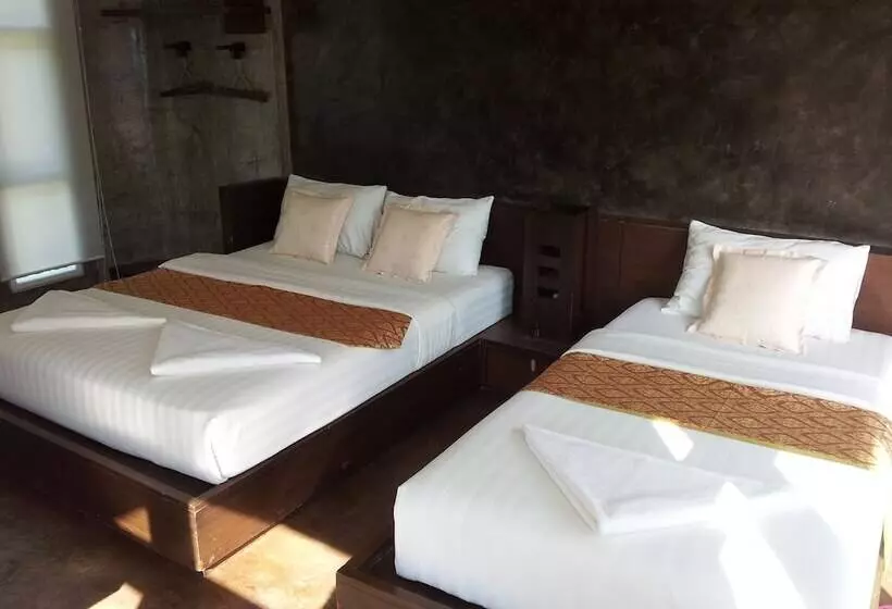 هتل Silver Sands Resort   Koh Tao