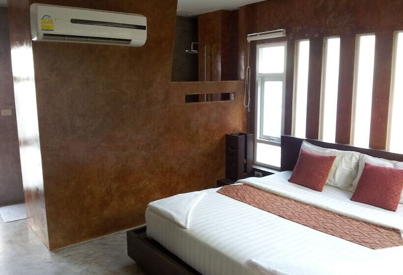 בית מלון כפרי Silver Sands Resort Koh Tao