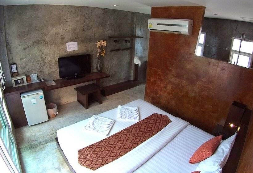 בית מלון כפרי Silver Sands Resort Koh Tao