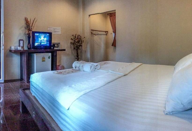 בית מלון כפרי Silver Sands Resort Koh Tao