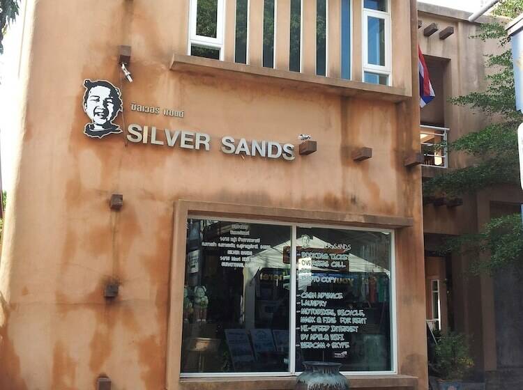 בית מלון כפרי Silver Sands Resort Koh Tao