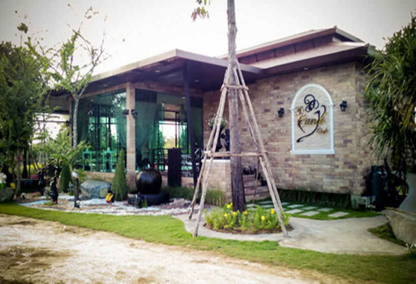 Hotelli The Canal Garden Resort