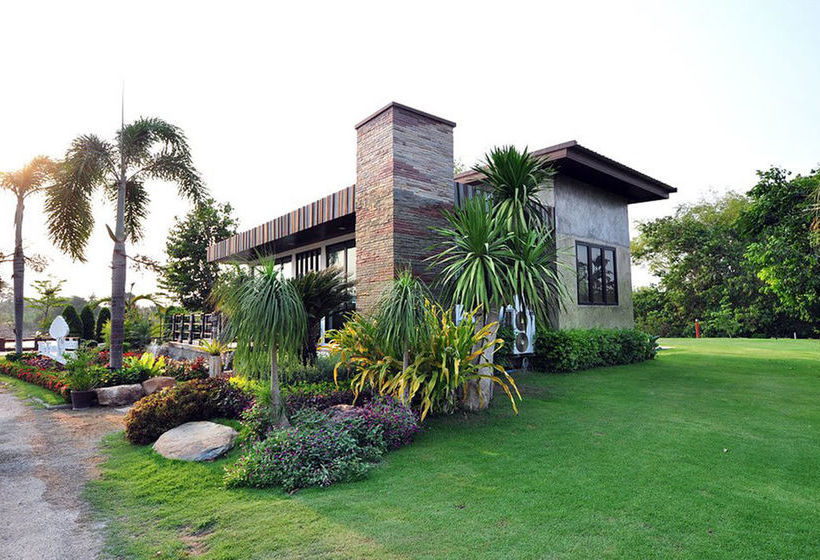 Hotelli The Canal Garden Resort