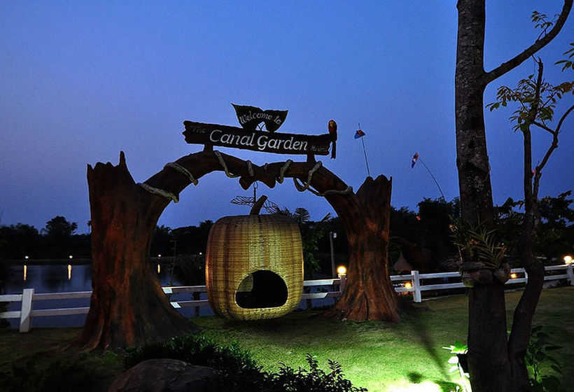Hotelli The Canal Garden Resort