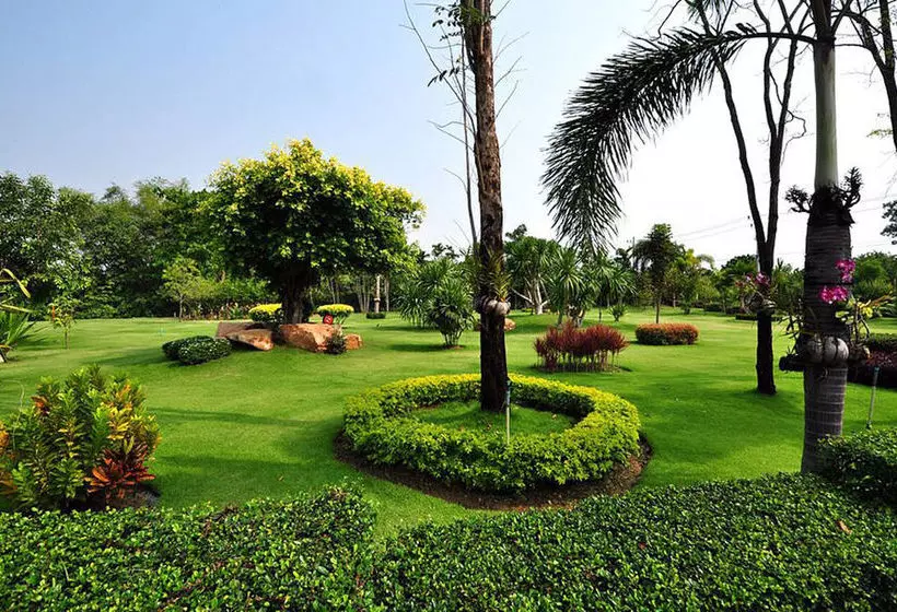 Hotelli The Canal Garden Resort