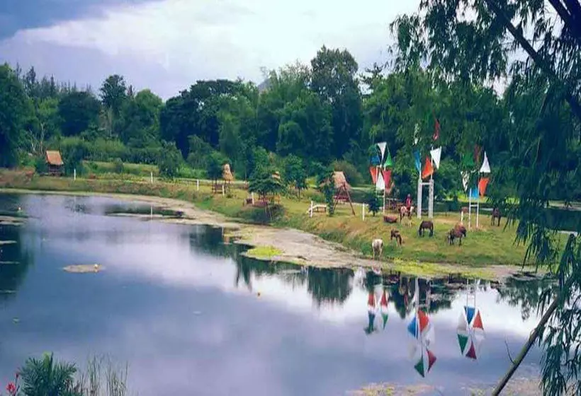 Hotelli The Canal Garden Resort